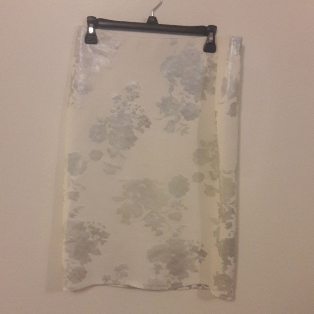 White knee length skirt